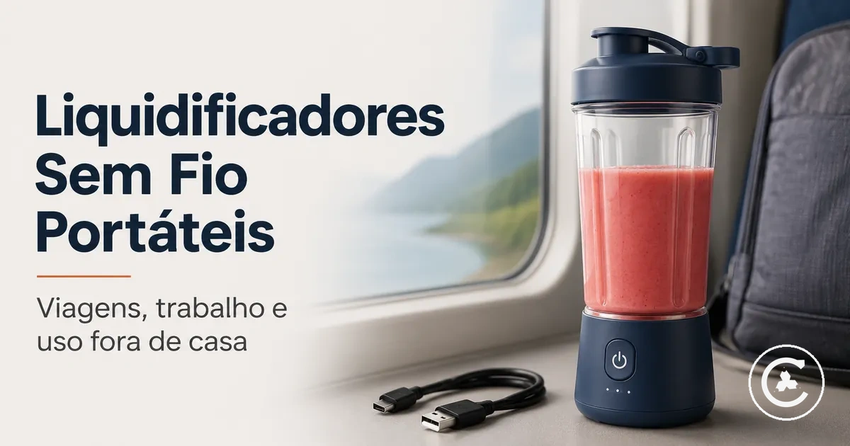 Liquidificador sem fio preparado para deslocamentos com tampa para beber, cabo de carregamento e formato portátil